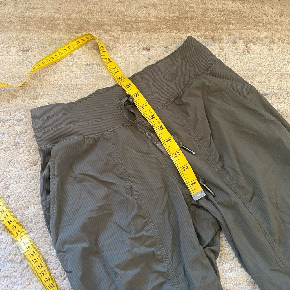 Lululemon Dance Studio Green Twill Joggers Pants Cuffed Tapered Leg Drawstring - Picture 6 of 9